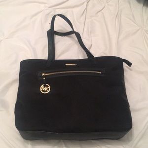 Michael Kors tote